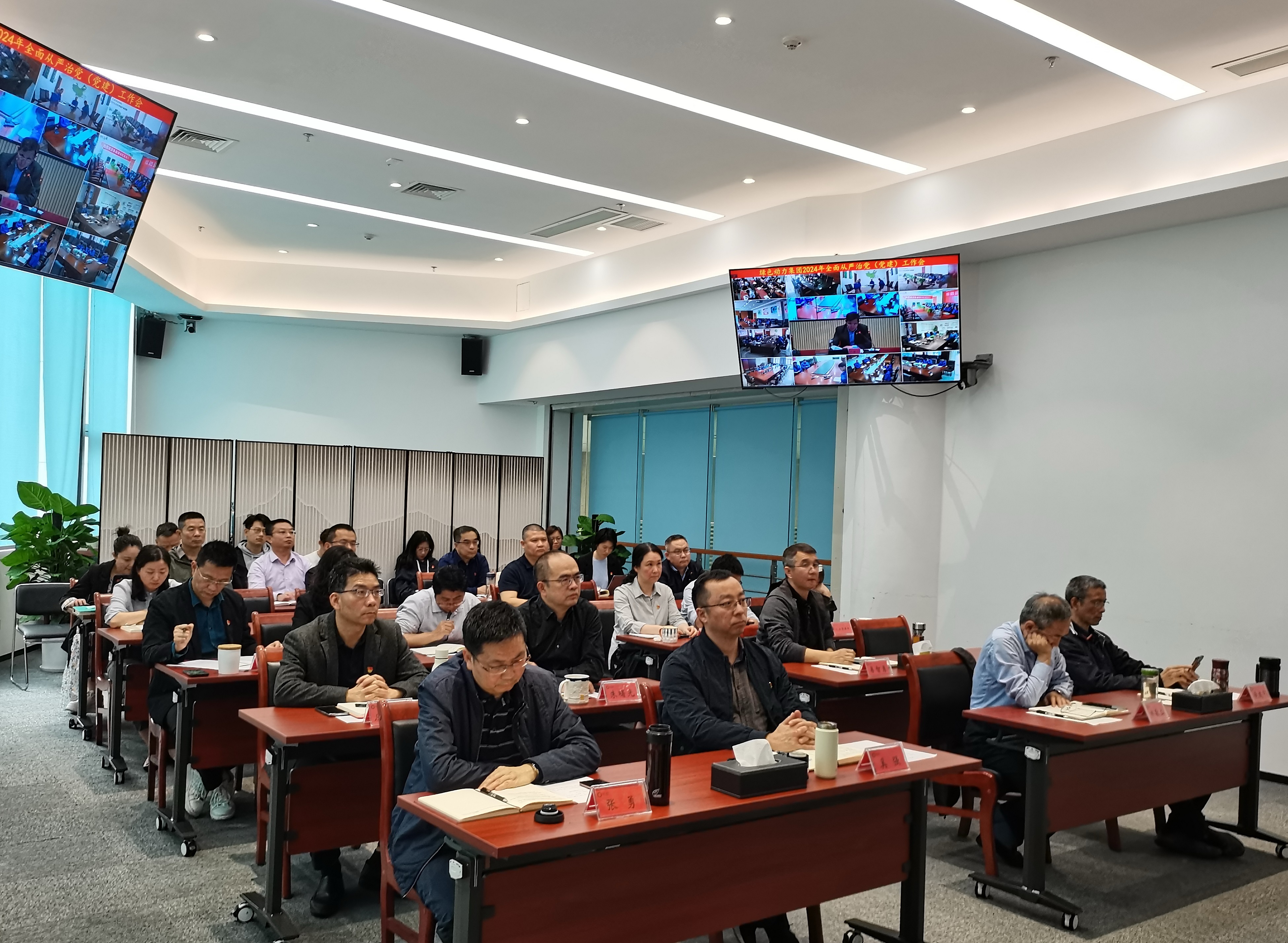 ×ðÁú¿Ê±¡¤(ÖйúÇø)ÈËÉú¾ÍÊDz«!